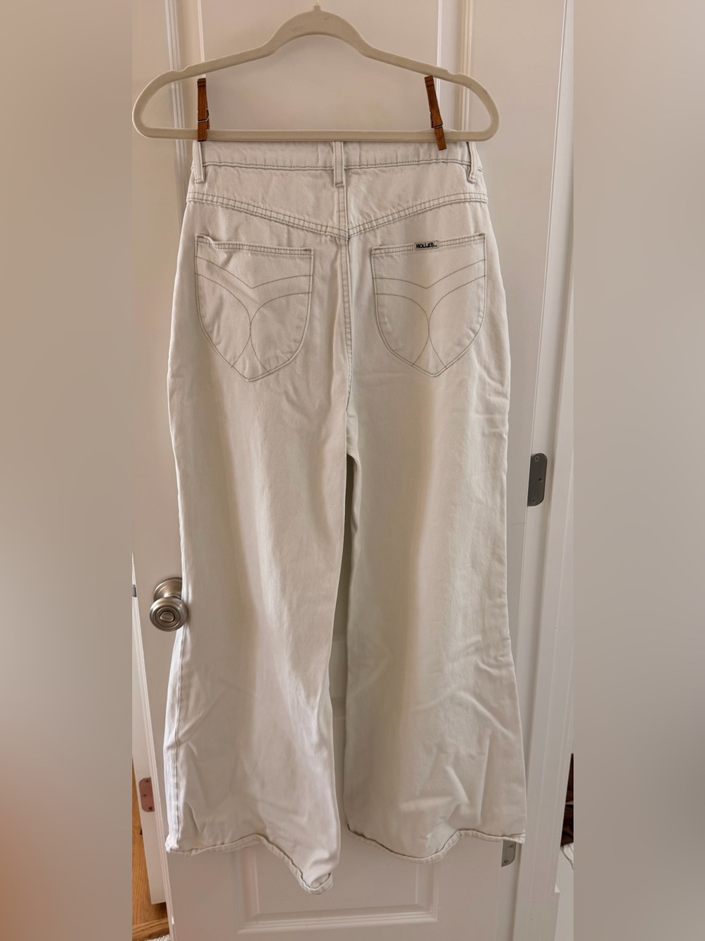 ROLLA'S Elle Super Flare Jeans — Cream - Picture 3 of 4